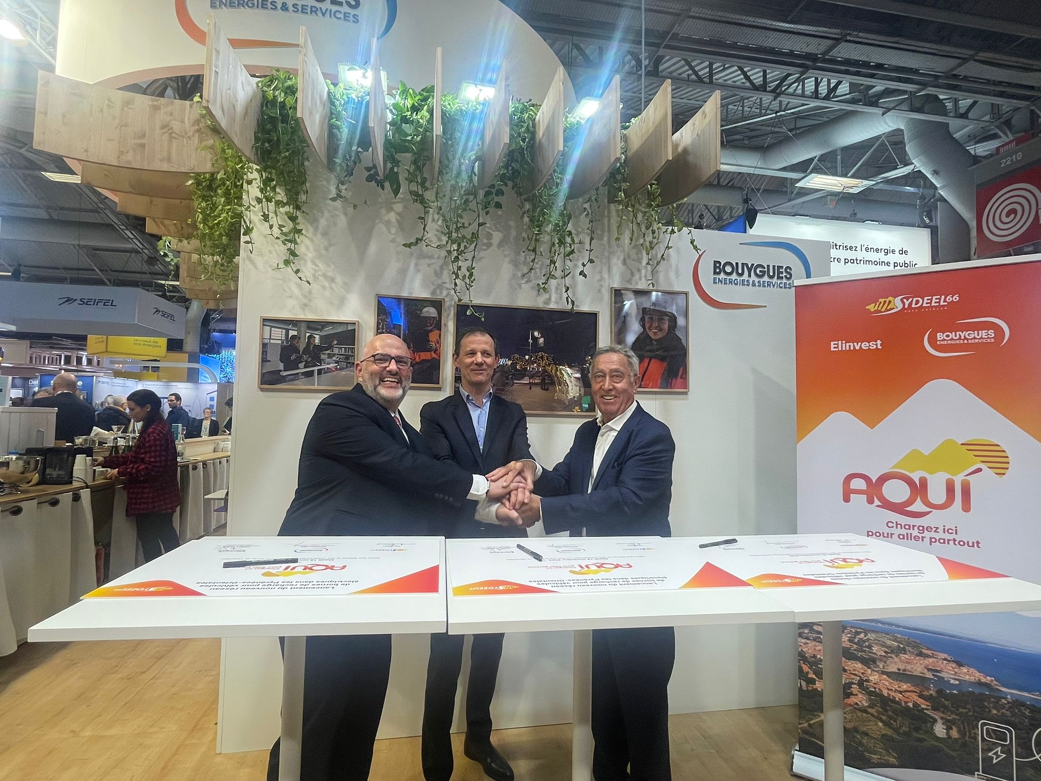 REVOLUTION ÉLECTRIQUE DANS LES P-O : 500 bornes de recharge « AQUÍ » pour un Pays Catalan branché sur l&rsquo;avenir !